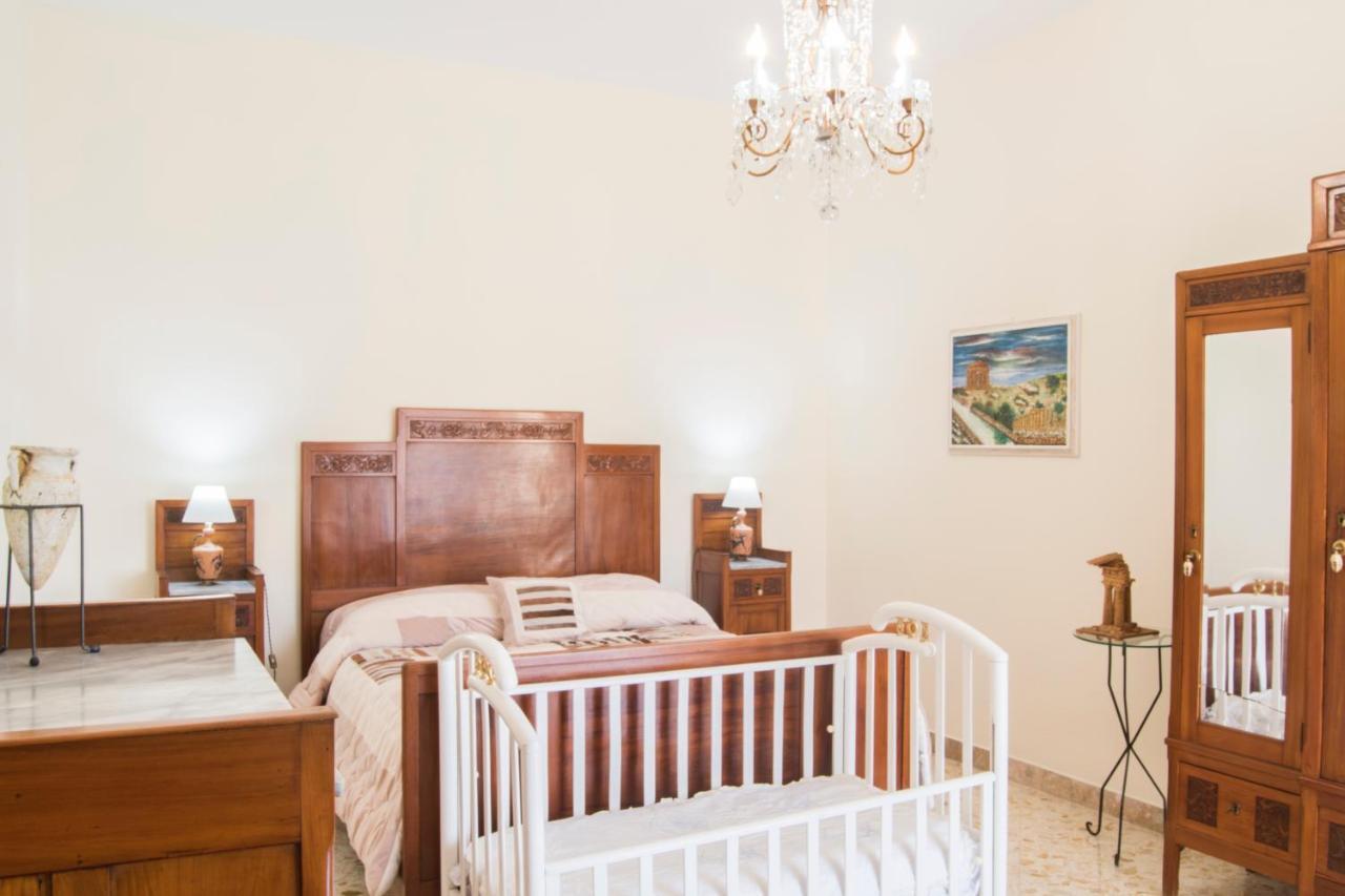 Antica Akragante Apartment Agrigento Con Parcheggio Exterior photo