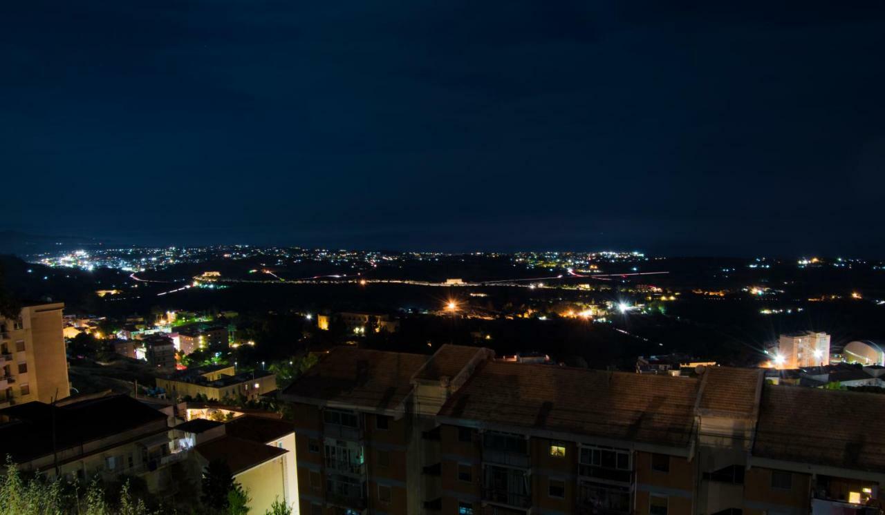 Antica Akragante Apartment Agrigento Con Parcheggio Exterior photo